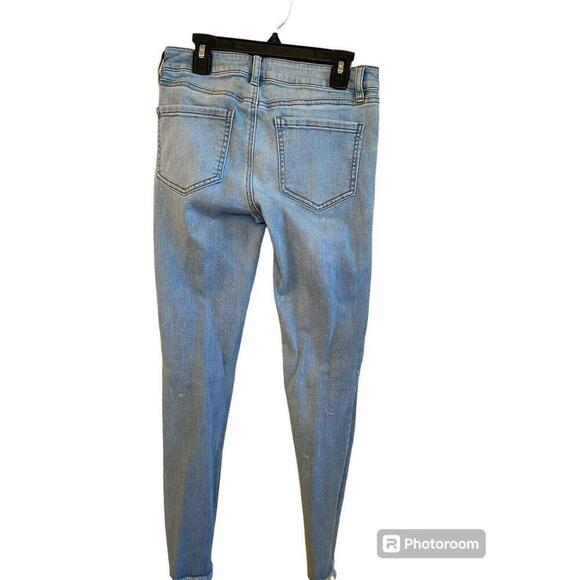 Refuge Destressed Denim Raw Hem Jeans Sz.2 - Picture 2 of 11
